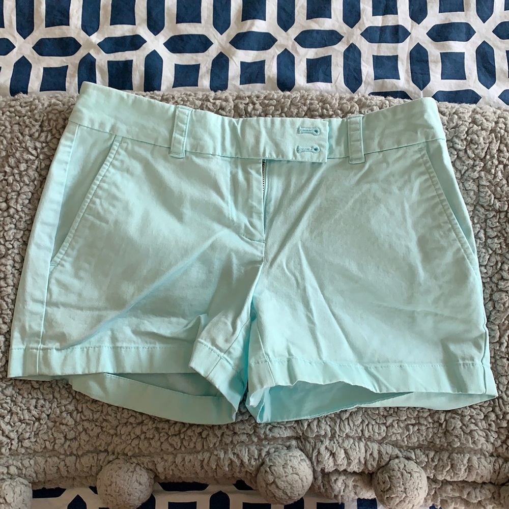 Vineyard vines shorts